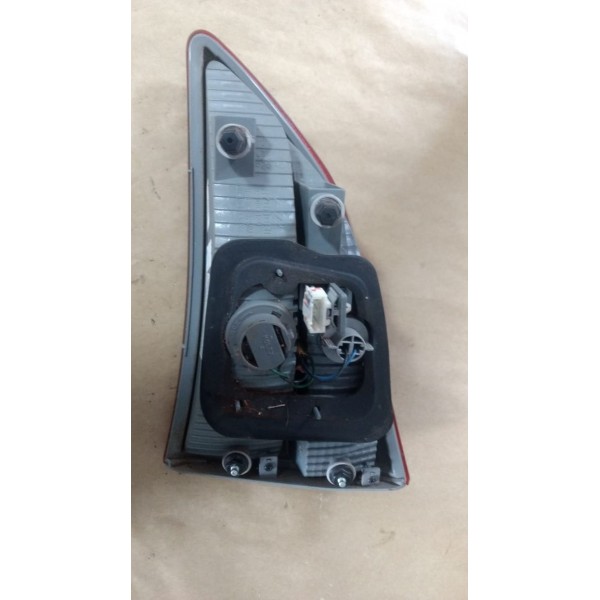 Lanterna Tampa Hyundai Hb20 Esquerda 12 13 14 15 Original