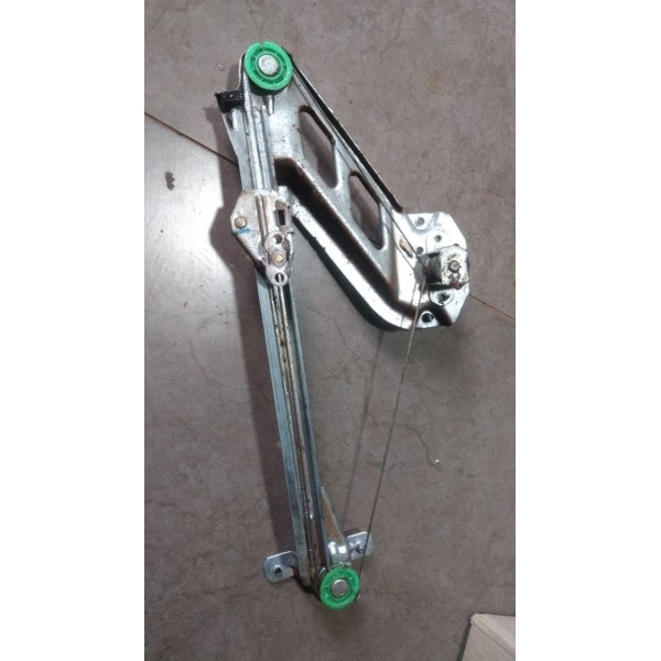 Maquina De Vidro Manual Tras Esque Gm Corsa Classic 90389535