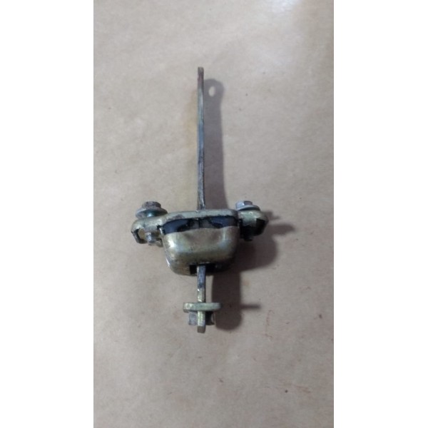 Limitador De Porta Dianteiro Esquerdo Corsa Super,classic