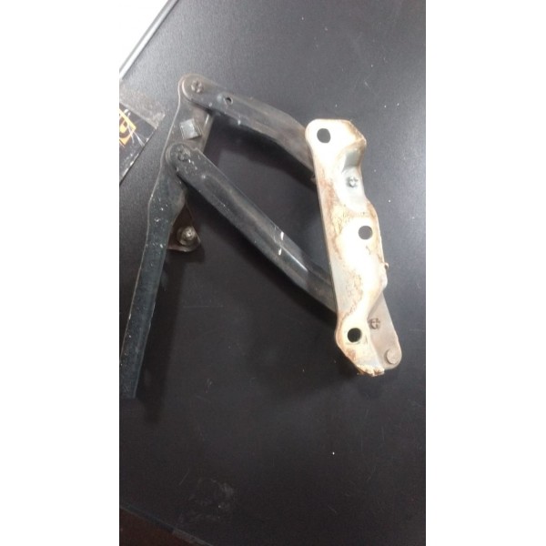 Dobradiça Capo Dianteira Vectra 1997/2005 Esquerda