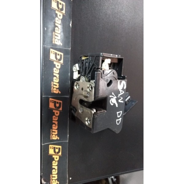 Fechadura Dianteira Direita Sandero Logan  805025360r