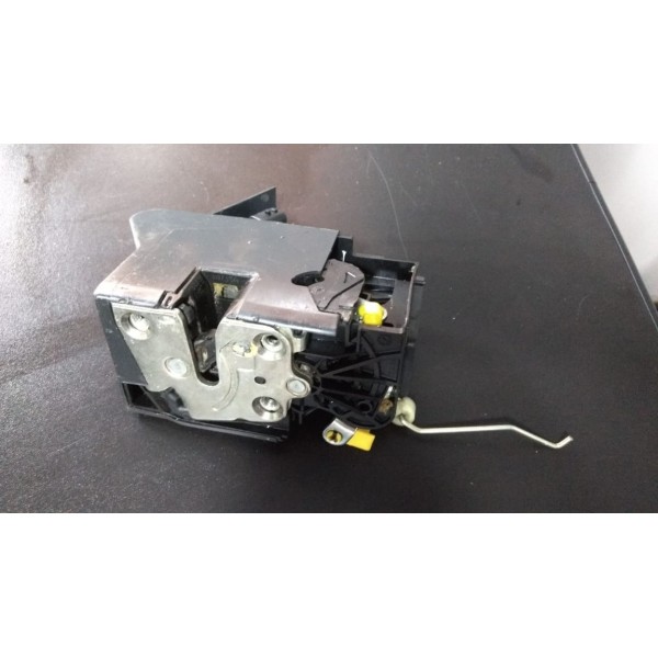 Fechadura Porta Dianteira Esquerda - Renault Logan Sandero