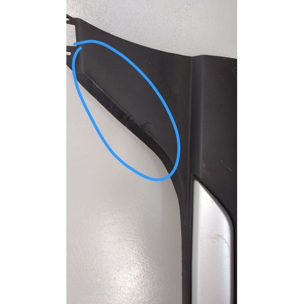 Friso Spoiler Lateral Da Soleira Onix Esquerdo Gm 2017 A 19