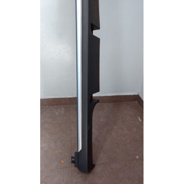Friso Spoiler Lateral Da Soleira Onix Esquerdo Gm 2017 A 19