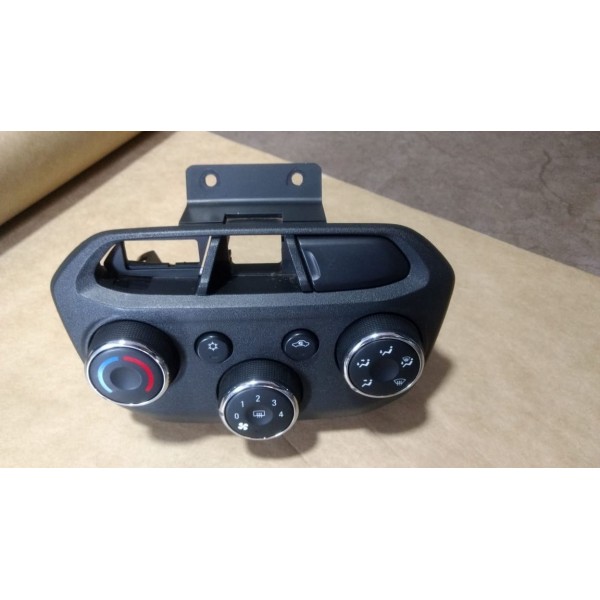 Controle Comando Ar Condicionado Gm Onix Prisma Cobalt