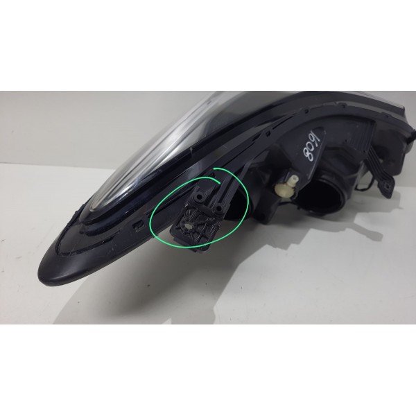 Farol Esquerdo Cruze S/led 2017 2018 2019 2020 2021 2022