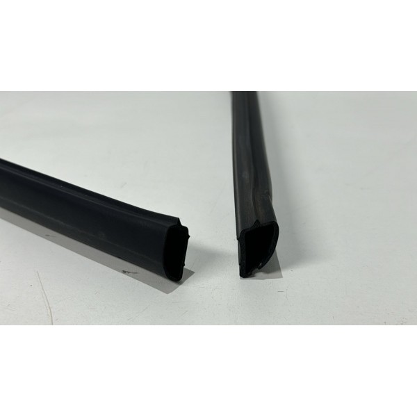 Borracha Guarnição Porta Traseira Hrv 2016/20 Compare 108cm