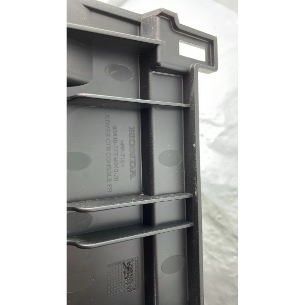 Moldura Painel Usb Aux Honda Hrv 2016 17 Á 20 2021 Original