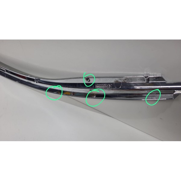 Friso Farol Cromado Direito Toyota Corolla 2015 Á 19 Origina