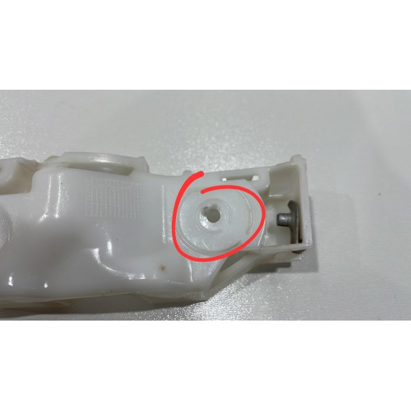 Suporte Guia Direito Parachoque Dianteir Onix Prisma 16 A 19