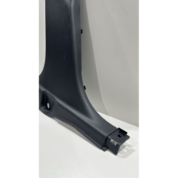 Acabamento Inferior Coluna Esquerda Honda Hrv 15/20
