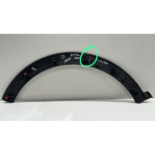 Moldura Paralama Dianteira Direita Creta 2017 A 2019 Detalhe