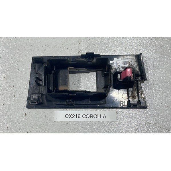 Moldura Traseira Esquerda Botão Vidro Corolla 2015 Á 2019.