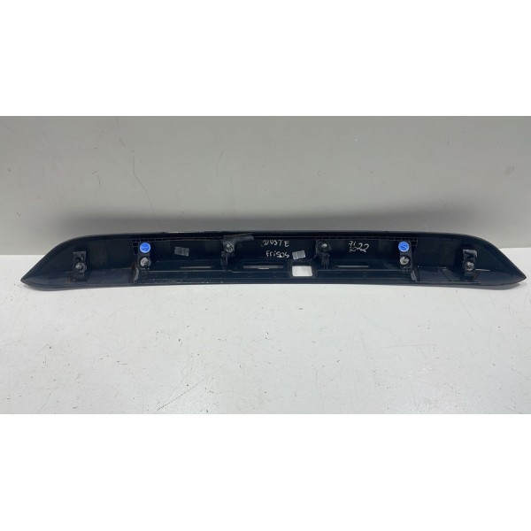 Moldura Régua Tampa Traseira Renault Duster 2021 2022 2023