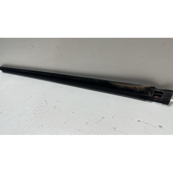 Pestana Externa Traseira Direita Renault Duster 2016 2017 18