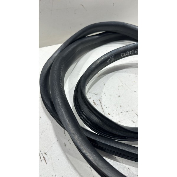 Borracha Porta Traseira Esquerda Renault Duster 2021 2022 23