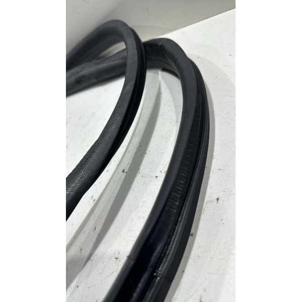 Borracha Porta Traseira Direita Renault Duster 2021 2022 23