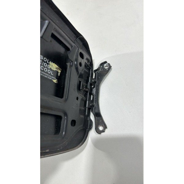 Tampa Tanque Portiola Toyota Hilux 2017 Á 2021 Original