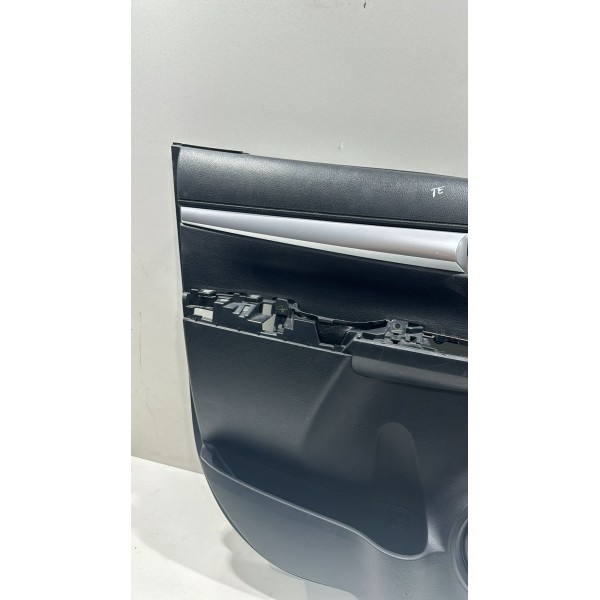 Forro Porta Traseira Esquerda Toyota Hilux 2017 Á 2021 Orig