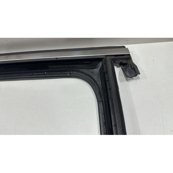 Canaleta Vidro Porta Traseira Direita Jeep Compass 2022 2023