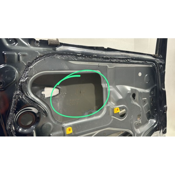 Porta Traseira Esquerda Toyota Hilux 2016 Á 2021 Original