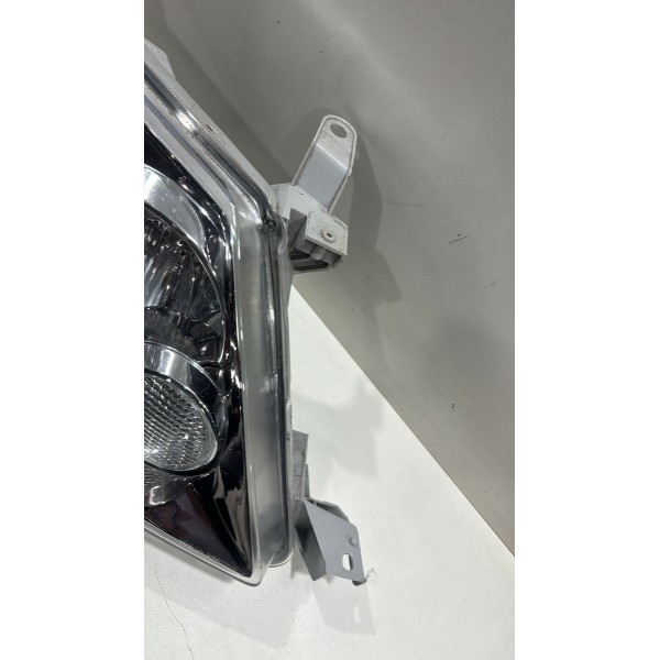 Farol Direito Sw4 2005 Á 2009 Cromo Black Cromado Escuro