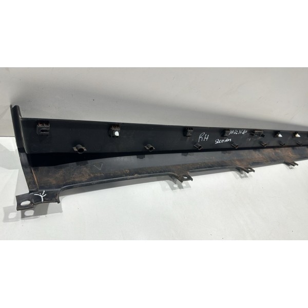 Spoiler Lateral Fiat Toro Lado Direito 2017 2018 2019 2020