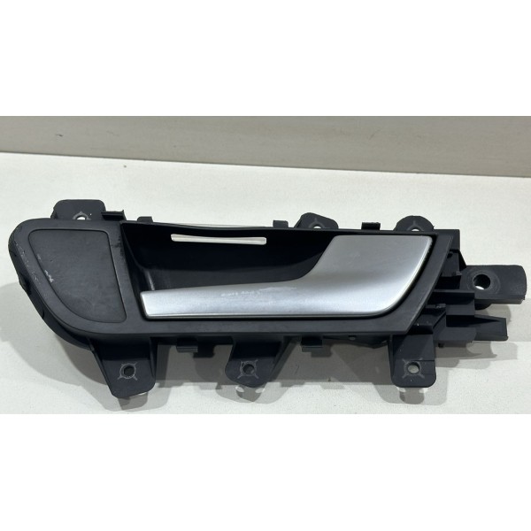 Maçaneta Interna Dianteira Direita Audi A4 2010 2011 A 2015