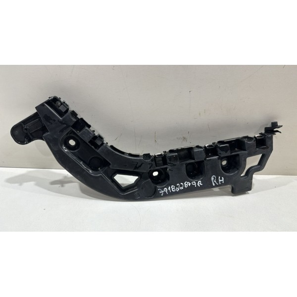 Guia Suporte Parachoque Traseiro Direito Fluence 791822879r
