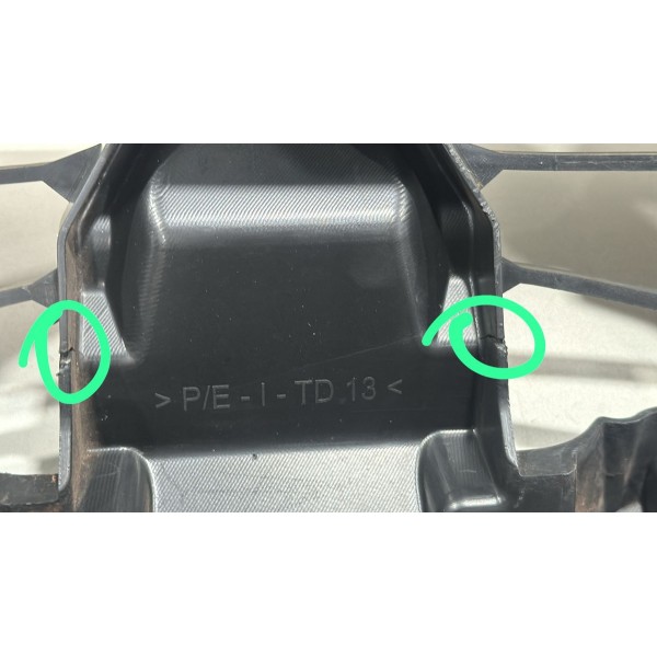 Suporte Reforço Interno Parachoque Fluence 2015 Á 2018 Orig.