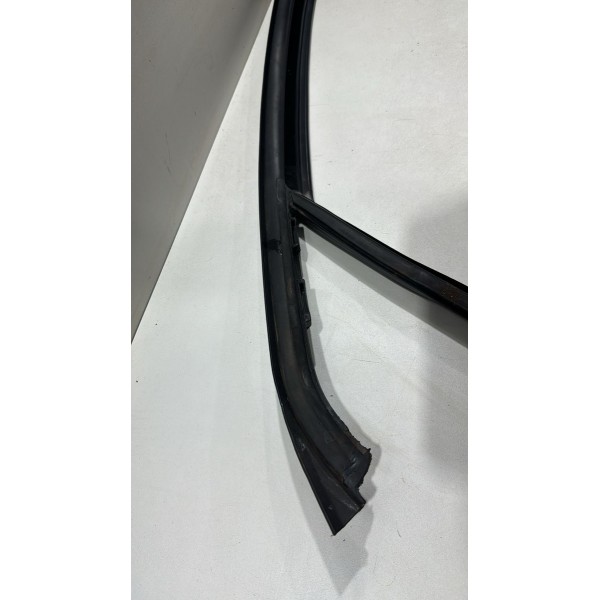 Canaleta Porta Dianteira Esquerda Fiat Toro Original Usado!