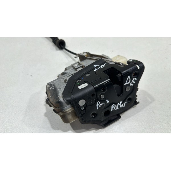 Fechadura Dianteira Esquerda Vw Passat B6 2010 2013 Usado