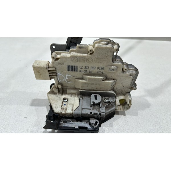 Fechadura Dianteira Esquerda Vw Passat B6 2010 2013 Usado