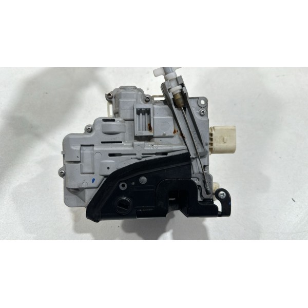 Fechadura Porta Traseira Esquerda Vw Passat 2006 Á 2010