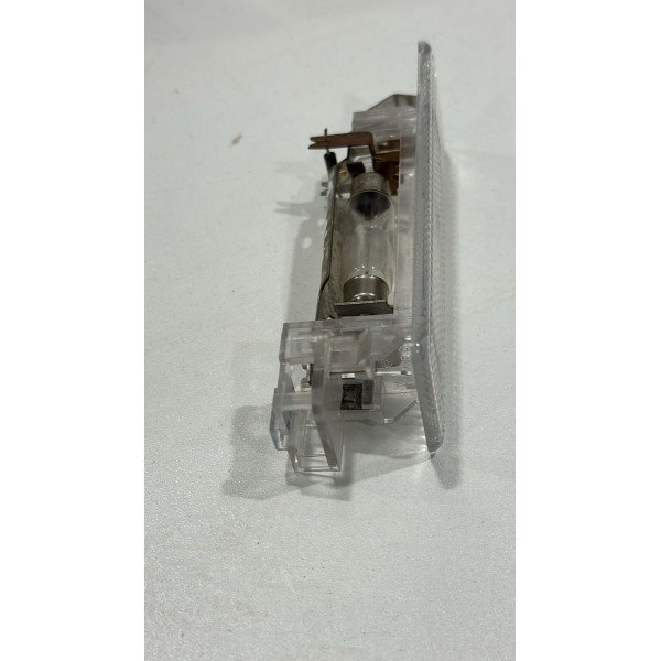Luz Cortesia Porta Malas Vw Passat 2006 Á 2010 Usado