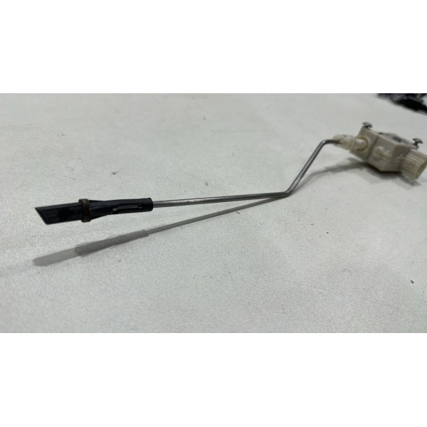 Motor Atuador Trava Portinhola Vw Passat B6 2006 Á 2010