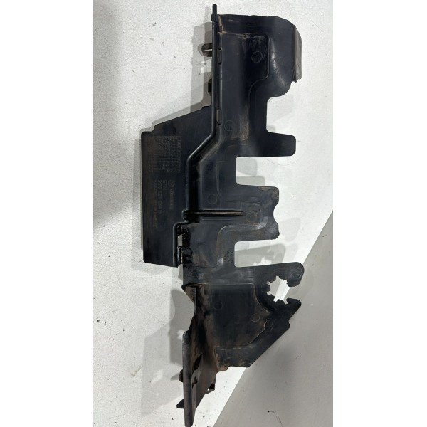Defletor Direito Radiador Passat B6 2.0 06/10 Usado Original