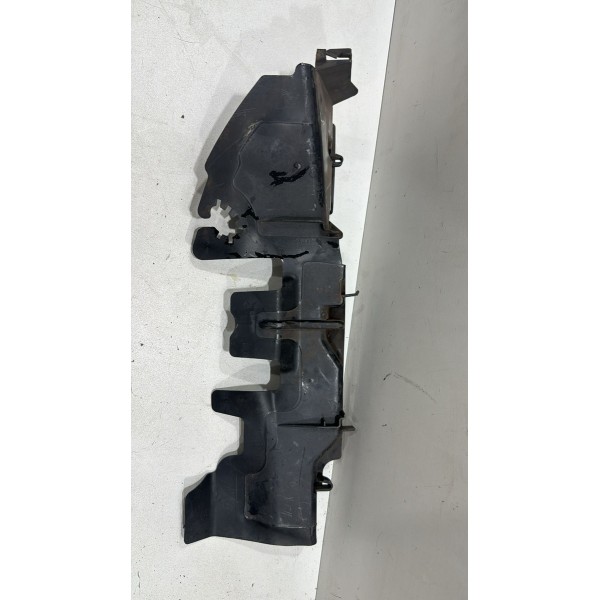 Defletor Esquerdo Radiador Passat B6 2.0 06/10 Usado Origi