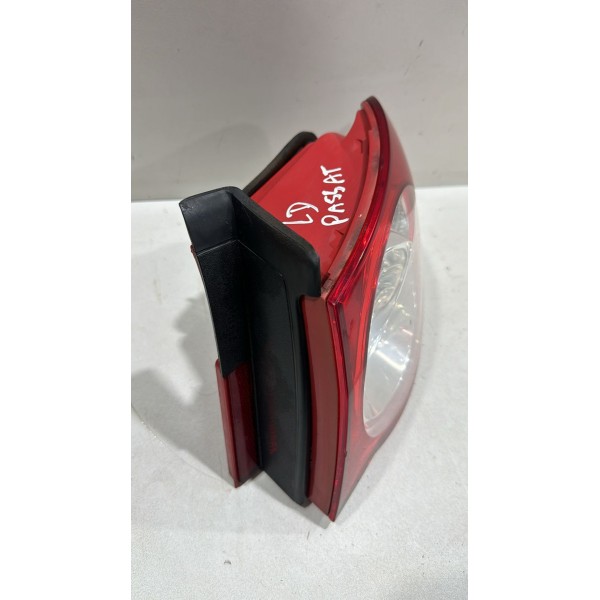 Lanterna Led Traseira Direita Vw Passat 2010 Original