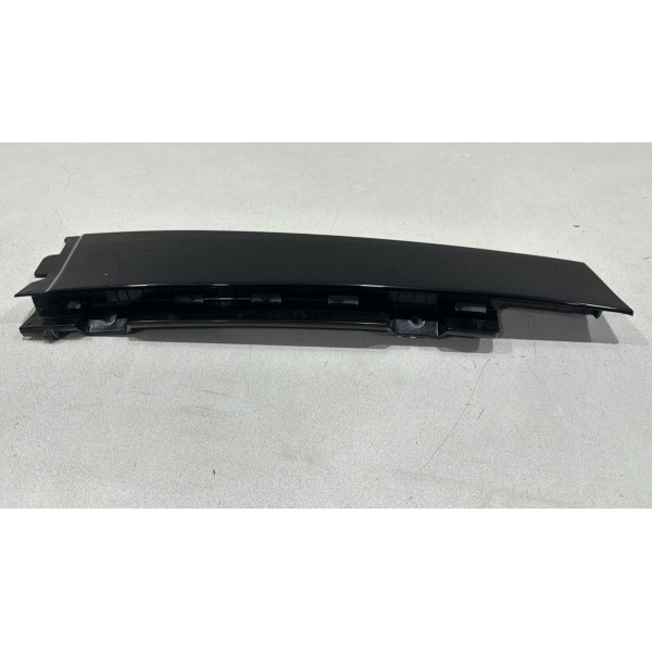 Moldura Coluna Porta Traseira Esquerda Cruze 17/22  39028476