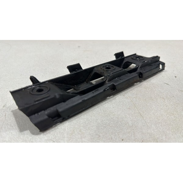Suporte Parachoque Dianteiro Direito Vw Passat B6 2006 Á 10