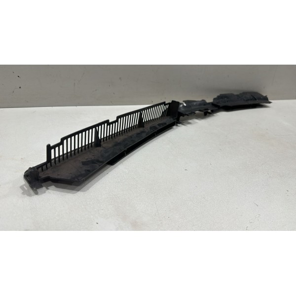 Defletor Radiador Inferior Frontal Vw Passat B6 2006 Á 2010