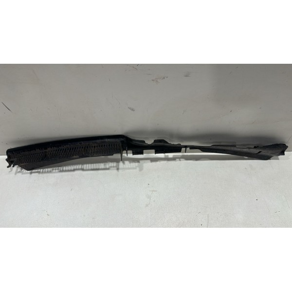 Defletor Radiador Inferior Frontal Vw Passat B6 2006 Á 2010