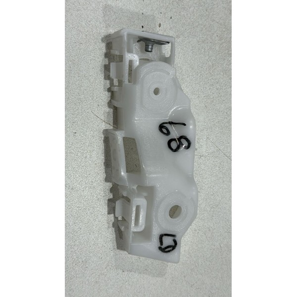 Suporte Guia Direito Parachoque Dianteir Onix Prisma 16 A 19