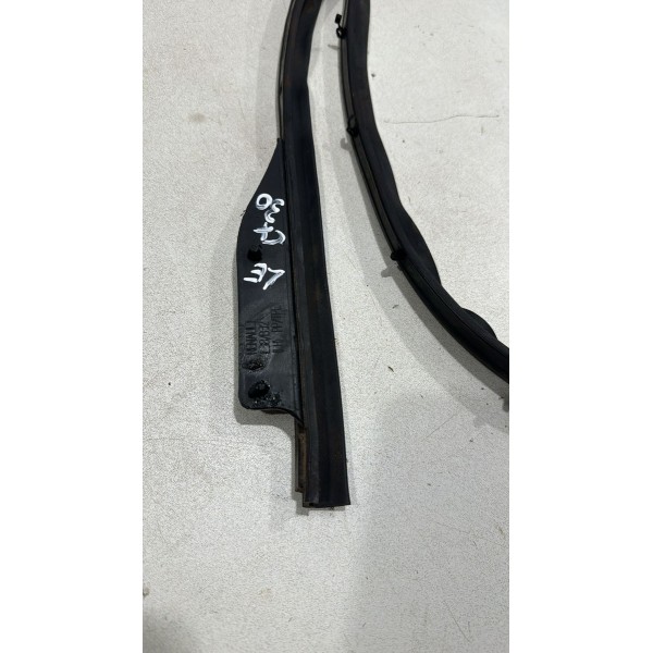 Borracha Porta Traseira Esquerda Renault Fluence 2015