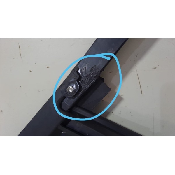 Vidro Fixo Porta Dianteira Direita Peugeot 2008 15 Á 19