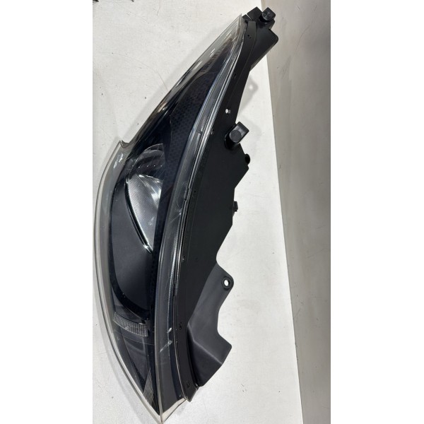 Farol Direito Hyundai Hb20 2020 21 22 Mascara Negra Sem Led