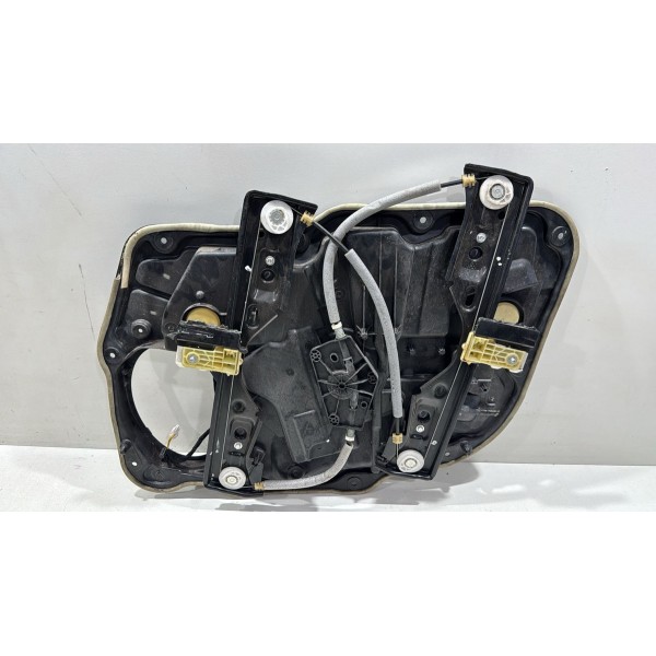 Máquina Vidro Dianteira Esquerda Toro 2019 S/ Motor Detalhe