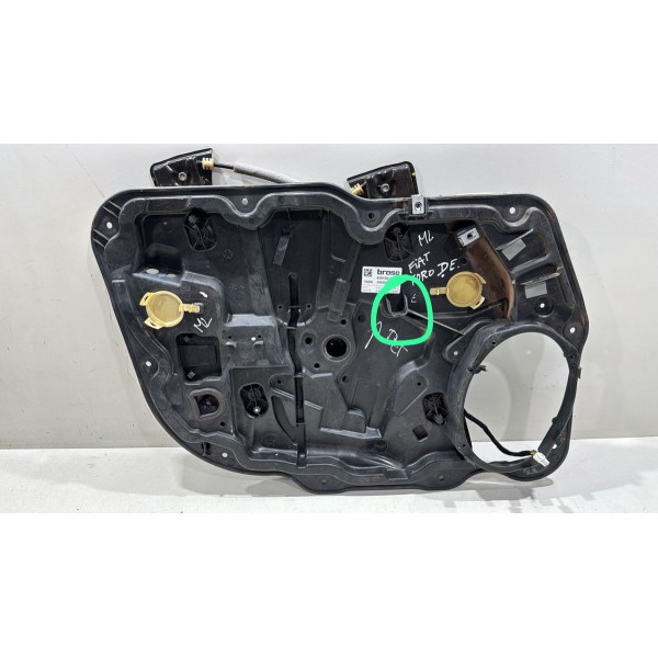 Máquina Vidro Dianteira Esquerda Toro 2019 S/ Motor Detalhe