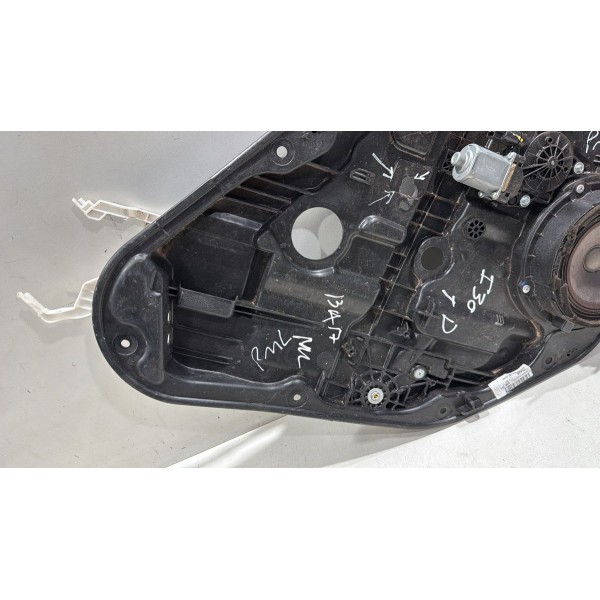 Máquina De Vidro Traseira Direita Hyundai I30  2013/2017
